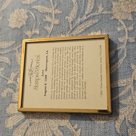 Collectable Framed Love Stamp on Stand - Picture 4 of 11